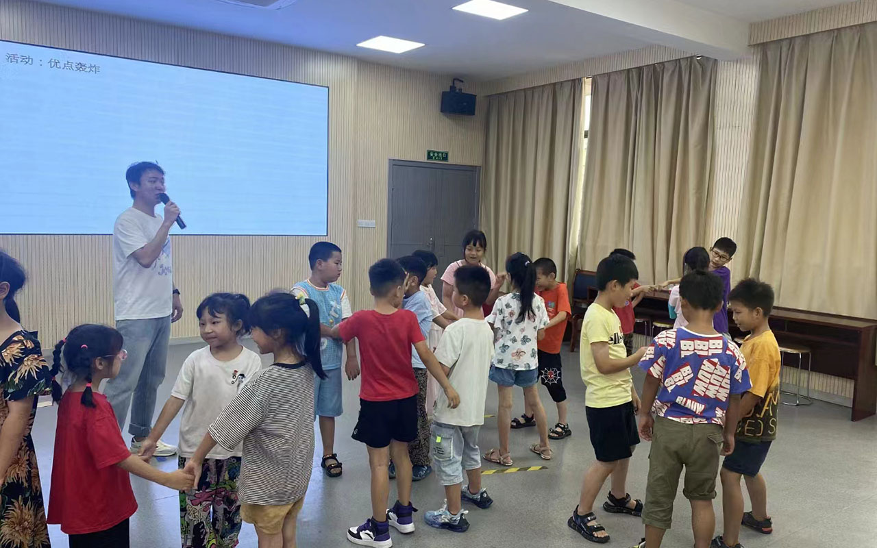 承德龙观乡中心学校